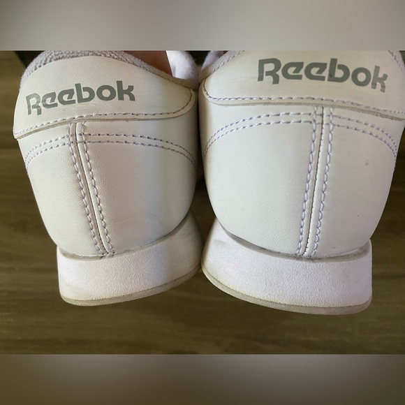 Reebok Princess classic white tennis shoes sneakers Size 8 - Picture 8 of 11